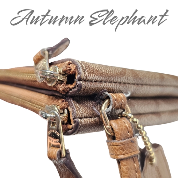 EUC Double Zip Coach Wristlet - Picture 5 of 13